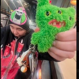 Meet your Posher, Gray!!